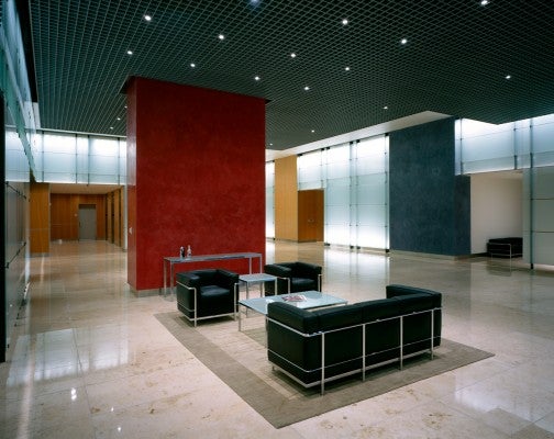 CSC_PaulBardagjy_Int_Lobby_01_jw72