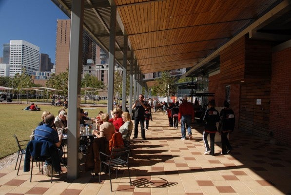 Discovery_Green_08_sm
