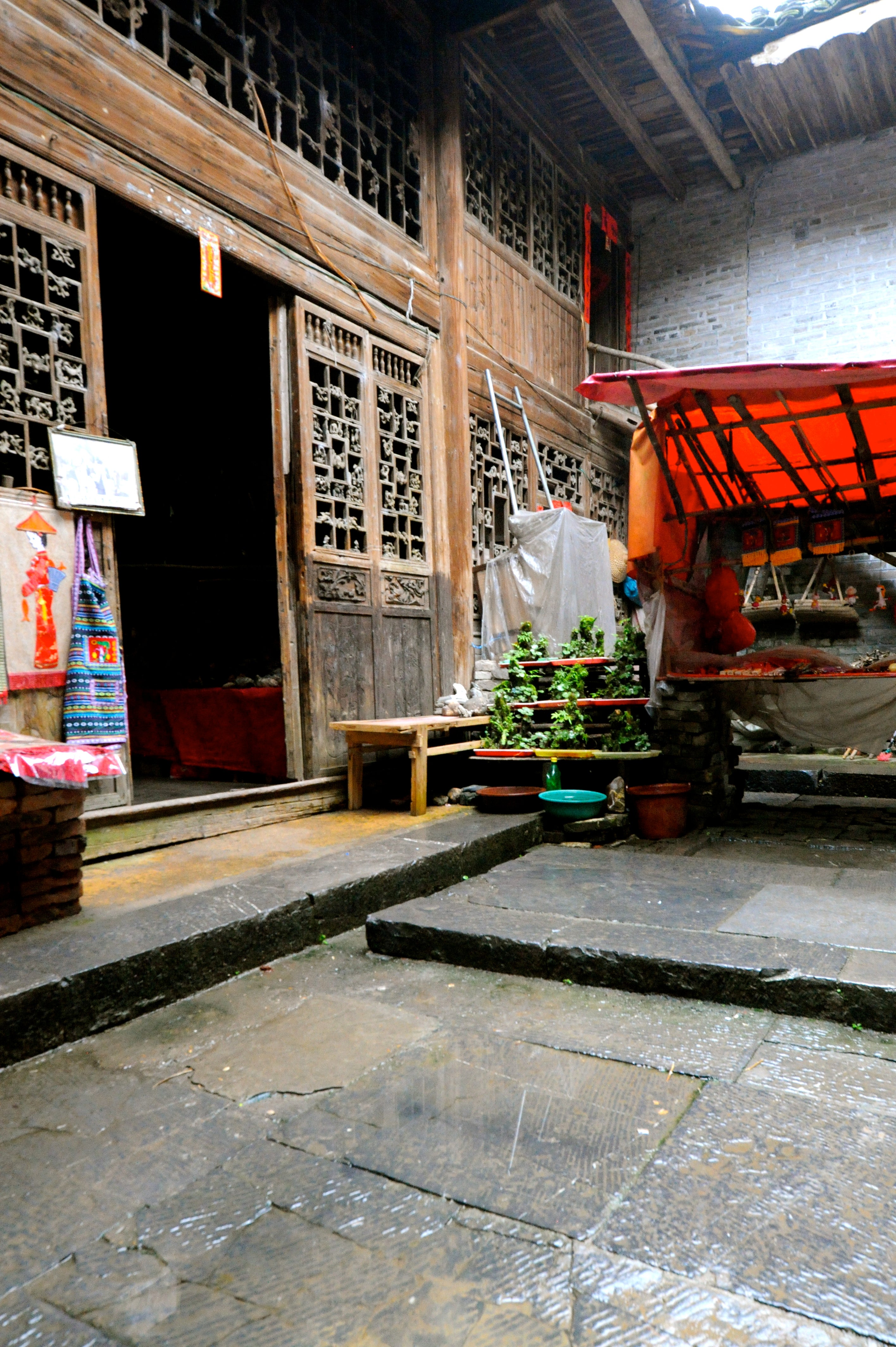 Elegance and exquisite craft in some of the courtyards