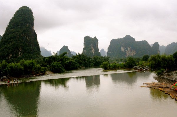 River and karst peaks near Yangshuo