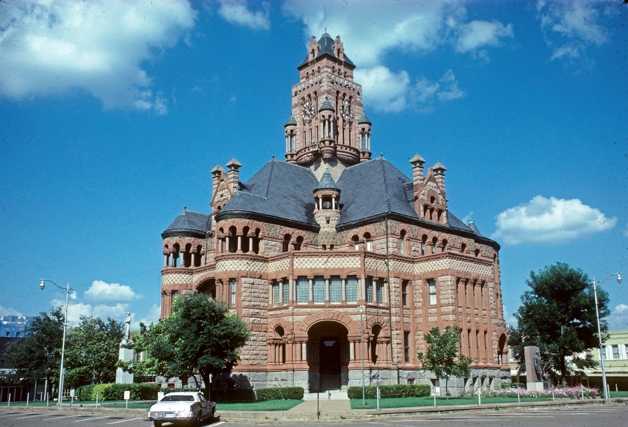 Ellis County Courthouse Larry Speck