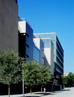Austin Convention Center Expansion in Austin, Texas by architect Larry Speck