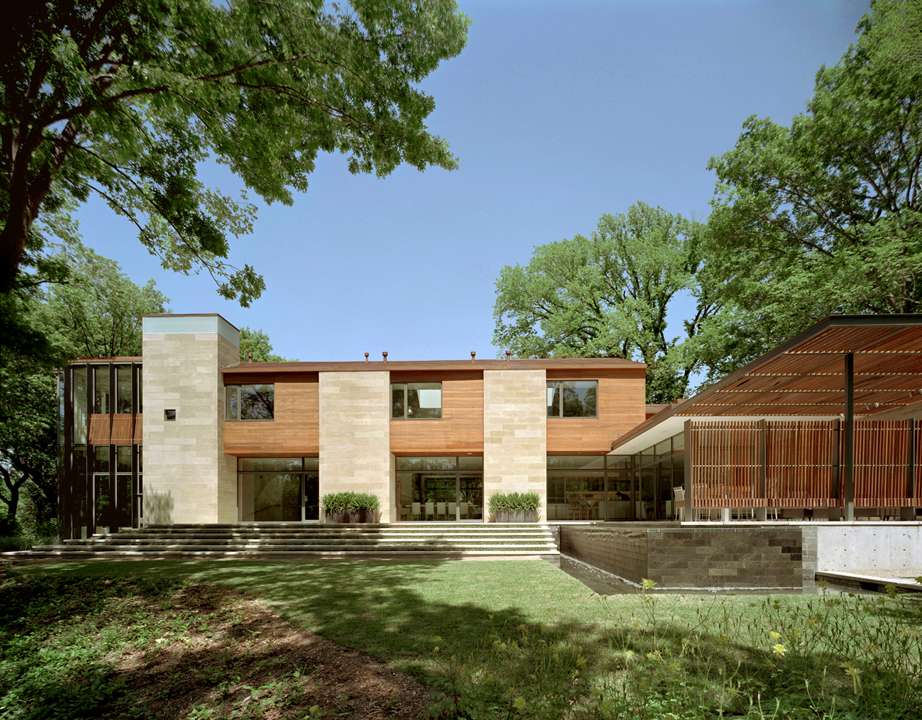 Building House on Turtle Creek — Larry Speck