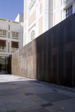 Guggenheim Hermitage Museum at the Venetian in Las Vegas, Navada by architect Rem Koolhaas