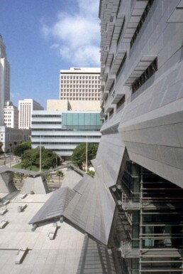Morphosis Architecture Cal Trans District 7 Headquarters Los Angeles California Articulated Technical Facade Operable Mesh