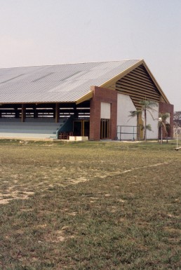 University of Santa Cruz Gymnasium in Santa Cruz, California by architect Victor Limpias
