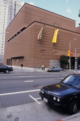 San Francisco Museum of Modern Art in San Francisco, California by architect Mario Botta
