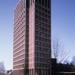 Kline Biology Tower and Library in New Haven, Connecticut by architect Philip Johnson