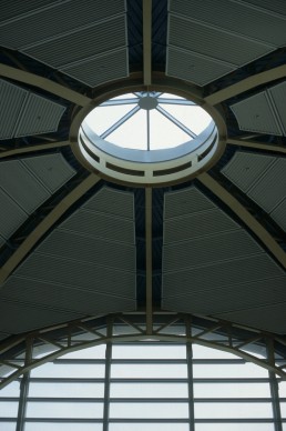 Reagan National Airport North Terminal in D.C., D.C. by architect Cesar Pelli and Associates