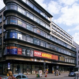 Petersdorff Shopping Centre in Wroclaw, Poland by architect Erich Mendelson