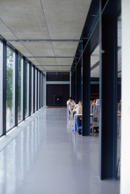 Educatorium at the University of Uithof in Utrecht, Netherlands by architects Rem Koolhaas, Office for Metropolitan Architecture, OMAX