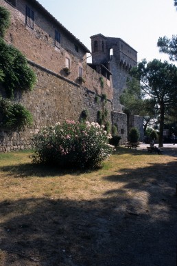 San Giovanni Gate in San Gimignano, Italy
