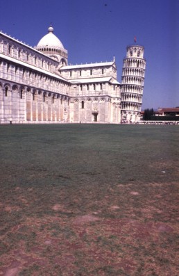 Duomo (Pisa) in Pisa, Italy by architects Rainaldo di Atri, Bruscheto