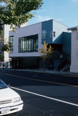 Tipping Building in Berkeley, California by architect Fernau & Hartman