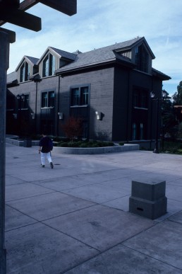 Haas School of Business in Berkeley, California by architect Charles Moore