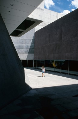 Arizona Science Center in Phoenix, Arizona by architect Antoine Predock