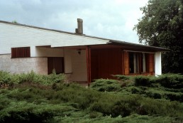 Maison Carré in Bazoches-sur-Guyonne, France by architect Alvar Aalto