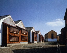 Eishin Campus in Iruma, Japan by architect Christopher Alexander