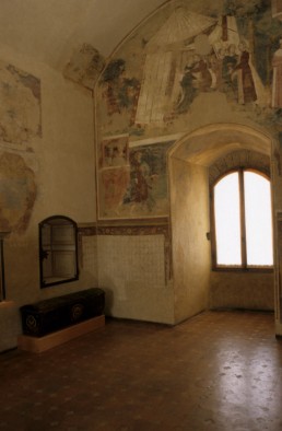 Palazzo del Popolo in San Gimignano, Italy