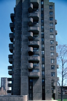 Crawford Manor in New Haven, Connecticut by architect Paul Rudolph
