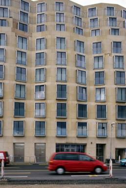 DG / DZ Bank in Berlin Germany by Architect Frank Gehry photographed by Larry Speck, UTSOA. Exterior view.