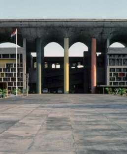 Le Corbusier Chandigarh High Court of Punjab and Haryana Larry Speck