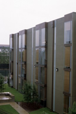 Tulane University, Willow Street Residence Hall in New Orleans, Louisiana by architects Mack Scogin, Merrill Elam, Scogin Elam and Bray