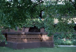 Heurtly House in Oak Park, Illinois by architect Frank Lloyd Wright