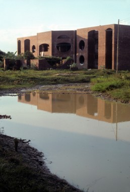 National Assembly of Bangladesh Hostel in Dhaka, Bangladesh by architect Louis Kahn