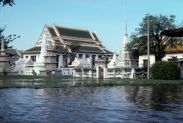 Wat Thepthidaram in Bangkok, Thailand