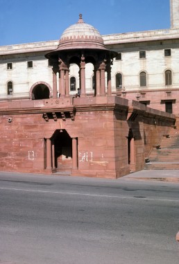Rashtrapati Bhavan in New Delhi, India by architect Edwin Lutyens