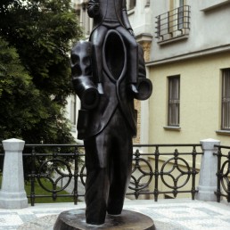 Memorial to Franz Kafka in Prague, Czechia by architect Jaroslav Róna