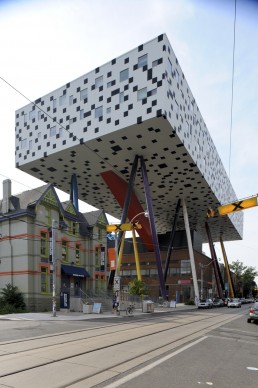 Ontario College of Art & Design, Sharp Center for Design in Toronto, Canada by architect Will Alsop