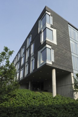 Gates/Hillman Center in Pittsburgh, Pennsylvania by architects Mack Scogin, Merrill Elam