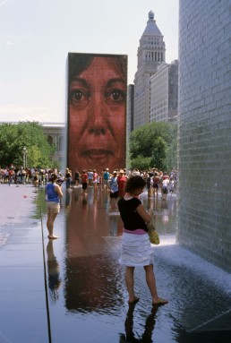 Millenium Park, Jay Pritzker Pavilion, Crown Fountain, Cloud Gate in Chicago, Illinois by architects Frank Gehry, Jaume Plensa, Anish Kapoor