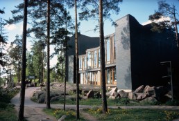 Dipoli in Espoo (Otaniemi), Finland by architect Reima and Raili Pietilä