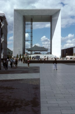 La Grande Arche de La Défense in Paris, La Défense by architects Paul Andreu, Johann Otto von Spreckelsen, Erik Reitzel