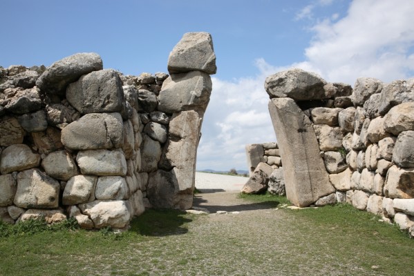 Stone walls, Hattusa