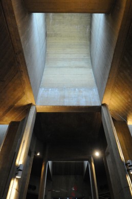 Tehran Museum of Contemporary Art in Tehran, Iran by architects Nader Ardalan, Kamran Diba