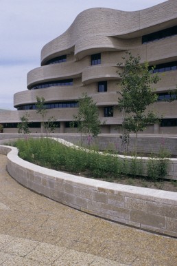 Canadian Museum of History in Ottawa, Canada by architect Douglas Cardinal Architect