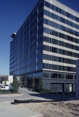 Centex Building in Dallas, Texas by architect Richard Keating