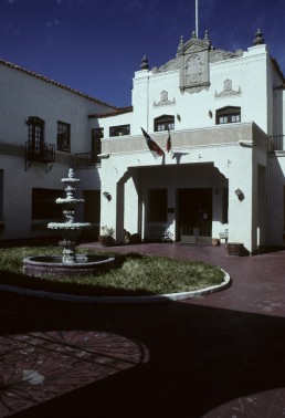 Paisano Hotel in Marfa, Texas by architect Henry Trost