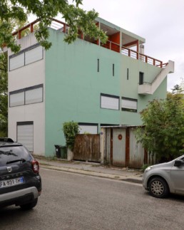 Corbusier Cité Frugès in Pessac, Refurbished Remodeled Renovated Workers Housing, Larry Speck